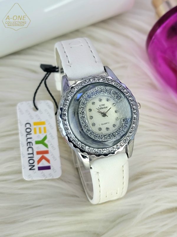 Eyki Collection Ladies Stylish Wrist Watch